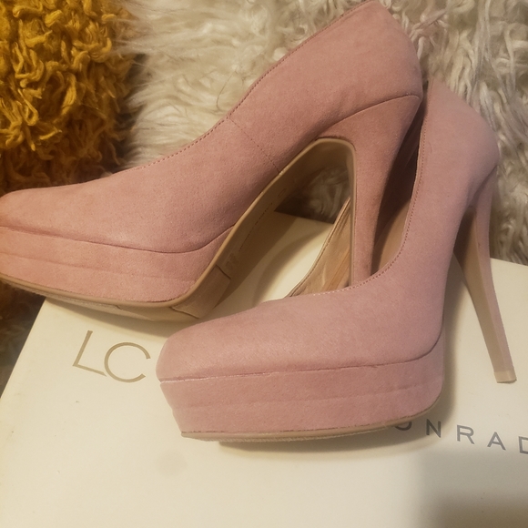 LC Pumps - Picture 5 of 7